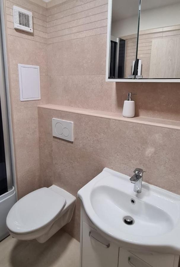 Utulny Apartman V Centru, S Krasnym Vyhledem Decin Exterior foto